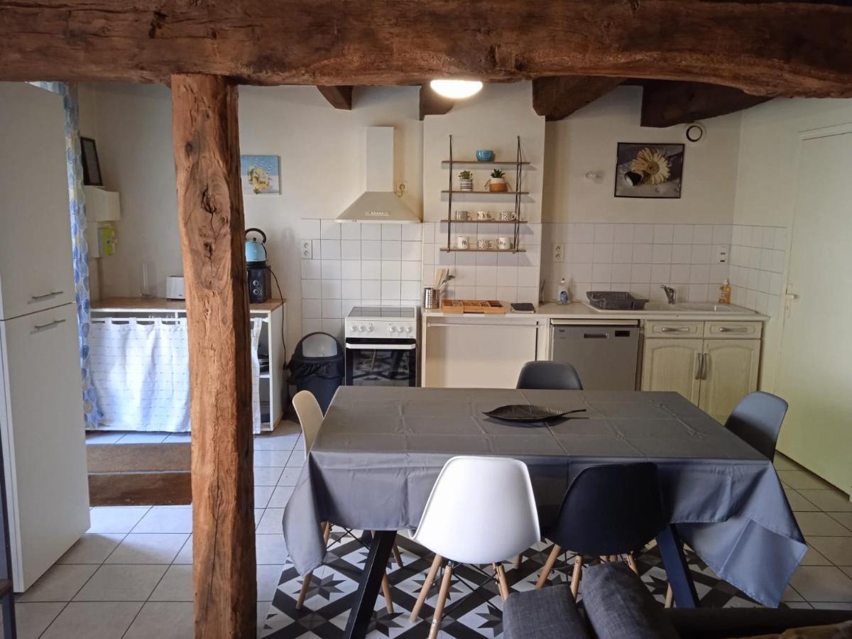 Cap Nature - T3 Et T4 En Perigord Vert - Ideal Pros Et Groupes Max 18P Champniers-et-Reilhac Exterior foto