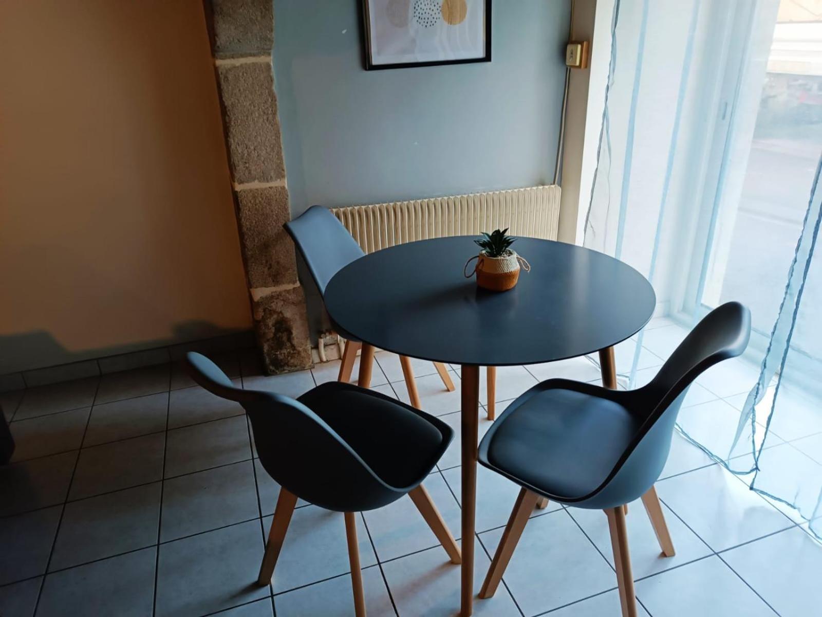 Cap Nature - T3 Et T4 En Perigord Vert - Ideal Pros Et Groupes Max 18P Champniers-et-Reilhac Exterior foto
